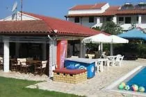 Takis And Efi Hotel 2*